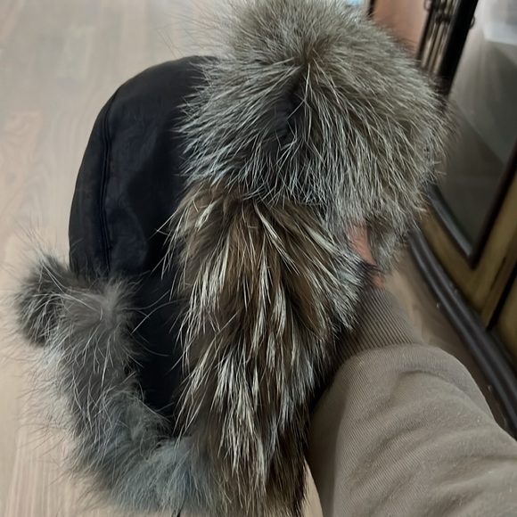 Fox fur hat - Picture 2 of 6